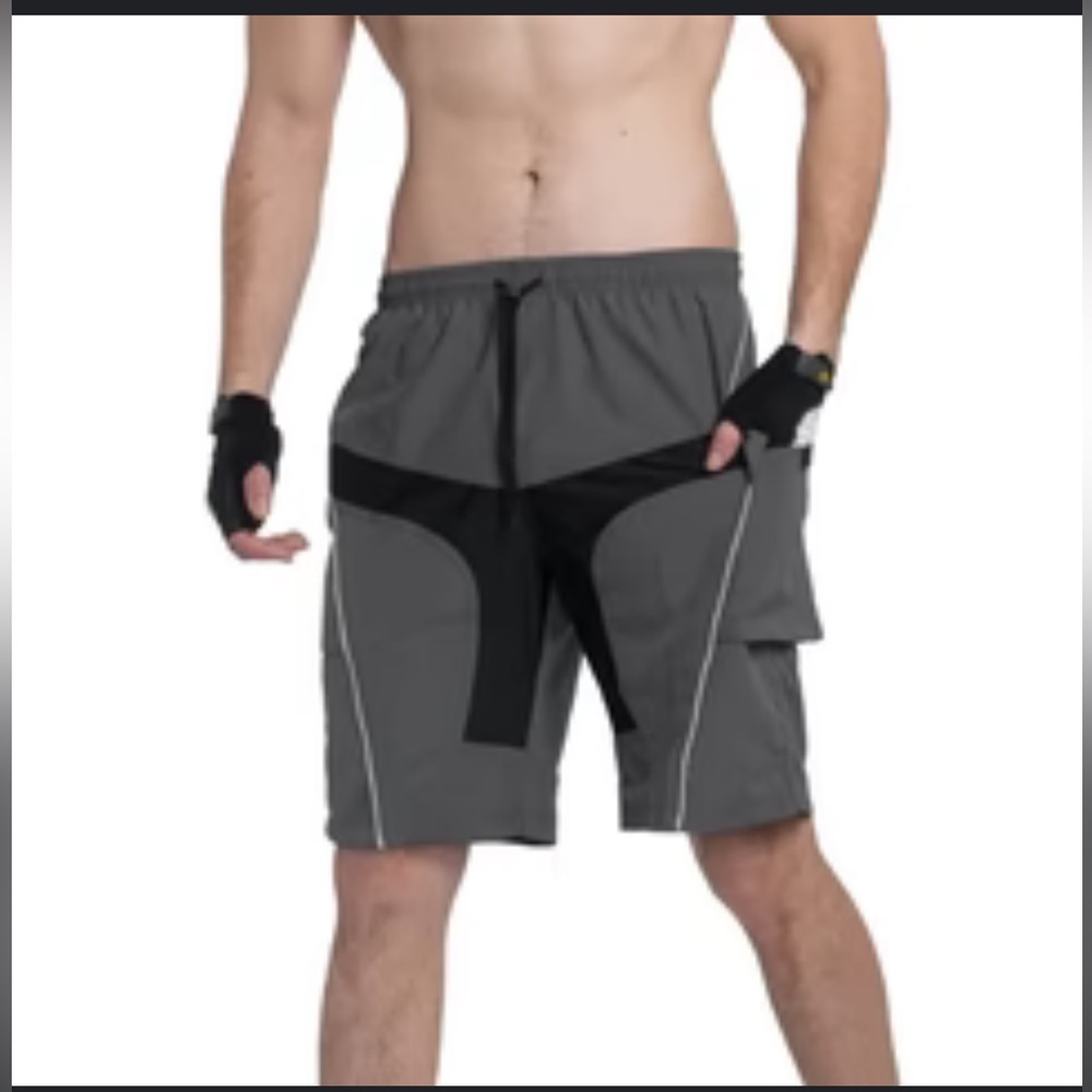 Men's Santic NWT Cycling Shorts - size Medium